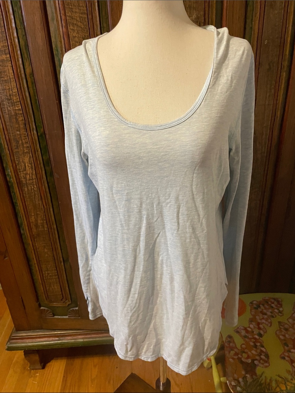 lululemon athletica Light Blue Long Sleeve Scoop Neck Top